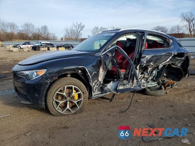 2021 ALFA ROMEO STELVIO TI ZASPAKBN5M7D09399 - główne zdjęcie licytacji z USA - miniatura