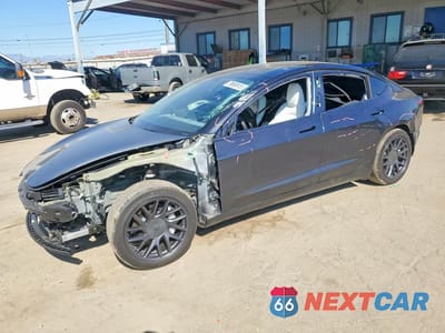 2025 TESLA MODEL 3 5YJ3E1EA8SF924762 - główne zdjęcie licytacji z USA - miniatura