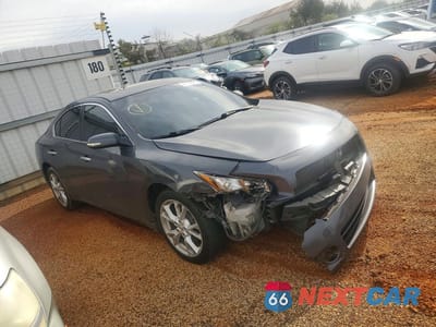 Czwarte zdjęcie samochodu z boku: 2013 NISSAN MAXIMA 3.5 S VIN:1N4AA5AP9DC805533 - miniatura