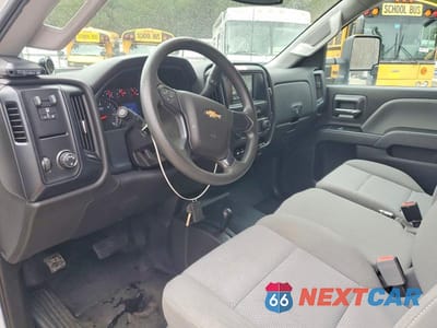 Zdjęcie 8 z 13 samochodu: 2019 CHEVROLET SILVERADO K2500 HEAVY DUTY VIN:2GC2KREG4K1168860 - miniatura