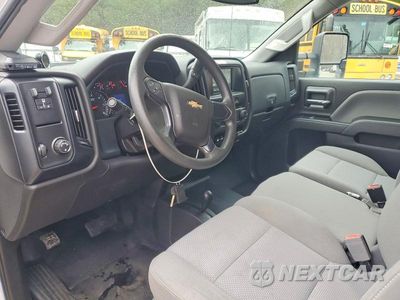 Zdjęcie 8 z 13 samochodu: 2019 CHEVY SILVERADO K2500- R&D- CLN TITLE- FLEET VIN:2GC2KREG4K1168860 - miniatura