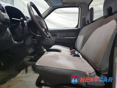 Zdjęcie 7 z 12 samochodu: 2001 NISSAN FRONTIER XE VIN:1N6DD21S71C397544 - miniatura