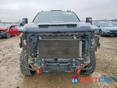 Piąte zdjęcie samochodu w środku: 2020 GMC SIERRA K2500 AT4 VIN:1GT49PE71LF246403 - miniatura