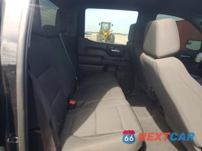 Zdjęcie 10 z 12 samochodu: 2021 CHEVROLET SILVERADO C1500 CUSTOM VIN:1GCPWBEK5MZ204121 - miniatura