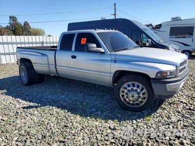 Czwarte zdjęcie samochodu z boku: 1996 DODGE RAM 3500 VIN:3B7MC33C8TM132859 - miniatura