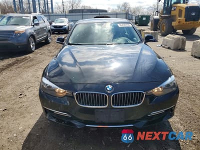 Piąte zdjęcie samochodu w środku: 2013 BMW 328 XI VIN:WBA3B3C58DF535657 - miniatura