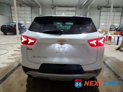 Zdjęcie 6 z 14 samochodu: 2022 CHEVROLET BLAZER 3LT VIN:3GNKBJRS1NS156696 - miniatura