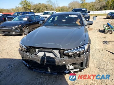 Piąte zdjęcie samochodu w środku: 2024 BMW I4 EDRIVE 35 VIN:WBY43AW07RFT11567 - miniatura