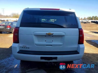 Zdjęcie 6 z 13 samochodu: 2017 CHEVROLET TAHOE K1500 LT VIN:1GNSKBKC5HR194898 - miniatura