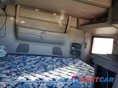 Zdjęcie 6 z 10 samochodu: 2010 INTERNATIONAL PROSTAR PR - SEMI TRUCK VIN:3HSCUAPR0AN192192 - miniatura