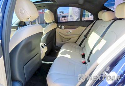 Zdjęcie 6 z 10 samochodu: 2021 MERCEDES-BENZ C 300 VIN:W1KWF8DB7MR613632 - miniatura