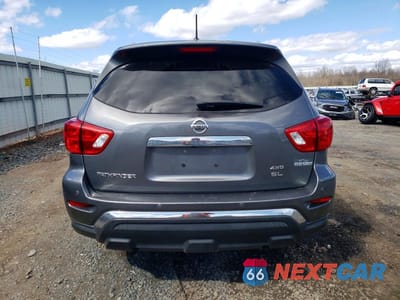 Zdjęcie 6 z 12 samochodu: 2017 NISSAN PATHFINDER SL VIN:5N1DR2MM9HC635658 - miniatura