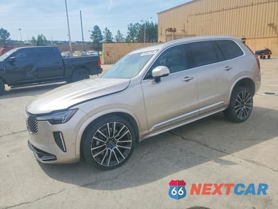 2025 VOLVO XC90 ULTRA YV4062PG0S1376401 - główne zdjęcie licytacji z USA - miniatura