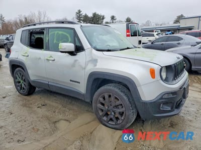 Czwarte zdjęcie samochodu z boku: 2017 JEEP RENEGADE LATITUDE VIN:ZACCJBBB8HPE97812 - miniatura