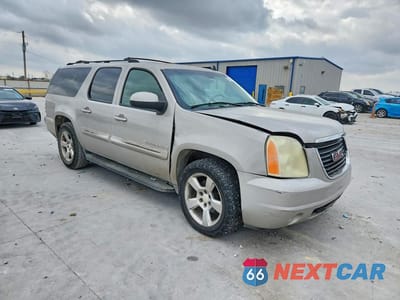 Czwarte zdjęcie samochodu z boku: 2007 GMC YUKON XL C1500 VIN:1GKFC16J37J220376 - miniatura
