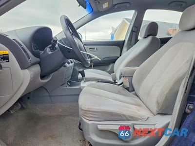 Zdjęcie 7 z 13 samochodu: 2007 HYUNDAI ELANTRA GLS VIN:KMHDU46D27U073232 - miniatura