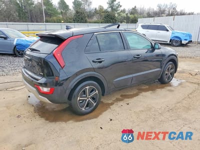 Trzecie zdjęcie samochodu z tyłu: 2026 KIA NIRO LX VIN:KNDCP3LE0T5332500 - miniatura