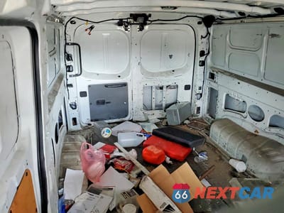 Zdjęcie 11 z 12 samochodu: 2013 NISSAN NV 2500 DELIVERY VAN VIN:1N6BF0KX1DN111681 - miniatura