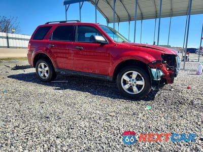 Czwarte zdjęcie samochodu z boku: 2010 FORD ESCAPE XLT VIN:1FMCU0DG7AKA44250 - miniatura