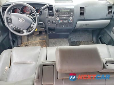 Zdjęcie 8 z 11 samochodu: 2011 TOYOTA TUNDRA GRADE VIN:5TFUW5F1XBX186735 - miniatura