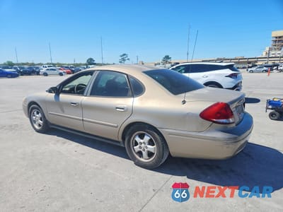 Drugie zdjęcie samochodu z przodu: 2005 FORD TAURUS SE VIN:1FAFP53U45A116665 - miniatura