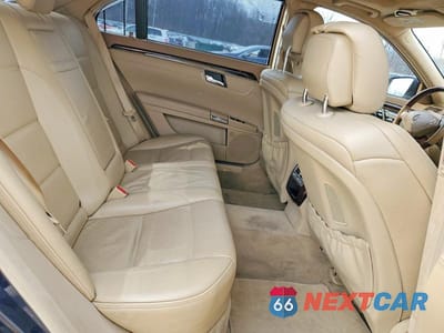 Zdjęcie 10 z 11 samochodu: 2011 MERCEDES-BENZ S 63 AMG VIN:WDDNG7EB7BA390800 - miniatura