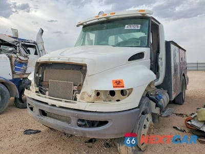 Drugie zdjęcie samochodu z przodu: 2018 INTERNATIONAL 4300 UTILITY / SERVICE TRUCK VIN:1HTMMMML5JH350229 - miniatura