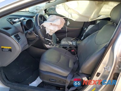 Zdjęcie 7 z 12 samochodu: 2013 HYUNDAI ELANTRA LIMITED VIN:5NPDH4AE6DH273156 - miniatura