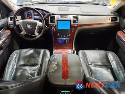 Zdjęcie 8 z 13 samochodu: 2010 CADILLAC ESCALADE VIN:1GYUKAEF6AR180963 - miniatura