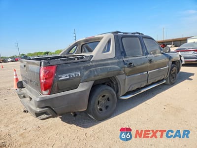 Trzecie zdjęcie samochodu z tyłu: 2003 CHEVROLET AVALANCHE C1500 VIN:3GNEC13T13G159870 - miniatura