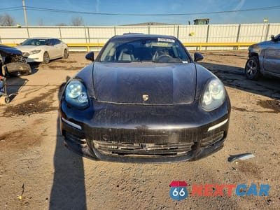 Piąte zdjęcie samochodu w środku: 2014 PORSCHE PANAMERA 2 VIN:WP0AA2A73EL010505 - miniatura