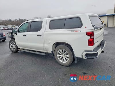 Drugie zdjęcie samochodu z przodu: 2022 CHEVROLET SILVERADO K1500 CUSTOM VIN:3GCPDBEK7NG500409 - miniatura