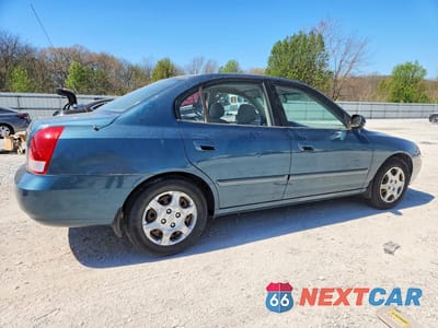 Trzecie zdjęcie samochodu z tyłu: 2002 HYUNDAI ELANTRA GLS VIN:KMHDN45D72U319697 - miniatura