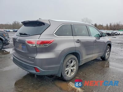Trzecie zdjęcie samochodu z tyłu: 2014 TOYOTA HIGHLANDER XLE VIN:5TDJKRFH9ES060766 - miniatura
