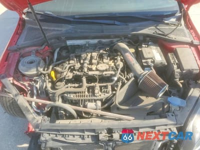 Zdjęcie 11 z 13 samochodu: 2015 VOLKSWAGEN GTI VIN:3VW5T7AU2FM024875 - miniatura