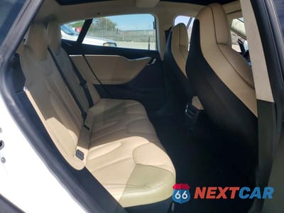 Zdjęcie 10 z 12 samochodu: 2017 TESLA MODEL S VIN:5YJSA1E22HF199068 - miniatura