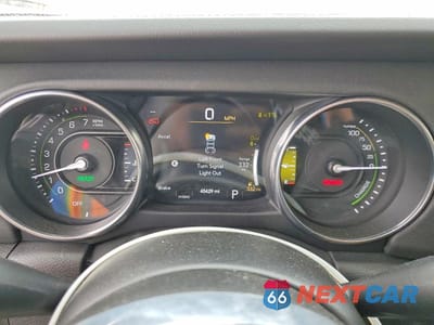 Zdjęcie 9 z 13 samochodu: 2022 JEEP WRANGLER UNLIMITED SAHARA 4XE VIN:1C4JJXP69NW205308 - miniatura