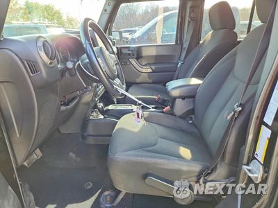 Zdjęcie 7 z 12 samochodu: 2014 JEEP WRANGLER UNLIMITED SPORT VIN:1C4BJWDG4EL270208 - miniatura