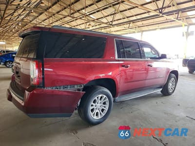 Trzecie zdjęcie samochodu z tyłu: 2019 GMC YUKON XL C1500 SLT VIN:1GKS1GKC9KR293373 - miniatura