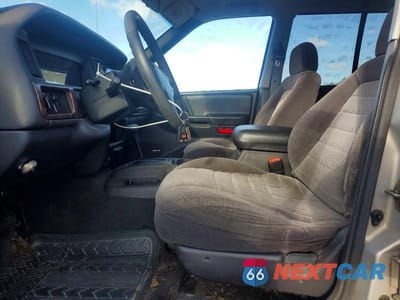 Zdjęcie 7 z 12 samochodu: 1997 JEEP GRAND CHEROKEE LAREDO VIN:1J4FX58SXVC540397 - miniatura