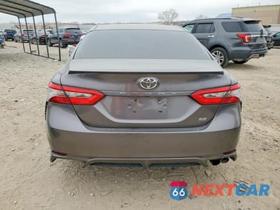 Zdjęcie 6 z 11 samochodu: 2018 TOYOTA CAMRY SE VIN:4T1B11HK0JU538687 - miniatura