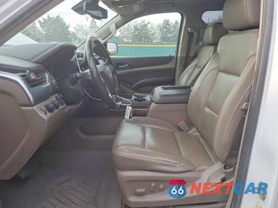 Zdjęcie 7 z 13 samochodu: 2020 CHEVROLET SUBURBAN K1500 LT VIN:1GNSKHKC0LR300069 - miniatura