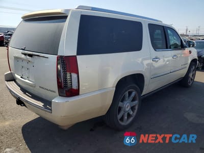 Trzecie zdjęcie samochodu z tyłu: 2007 CADILLAC ESCALADE ESV VIN:1GYFK668X7R409739 - miniatura