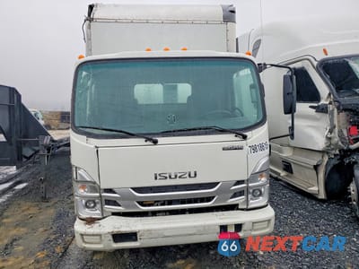 Piąte zdjęcie samochodu w środku: 2024 ISUZU NPR HD BOX TRUCK VIN:54DC4W1D9RS212785 - miniatura