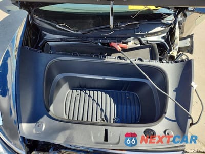 Zdjęcie 11 z 13 samochodu: 2026 TESLA MODEL Y VIN:7SAYGDED0TF537803 - miniatura