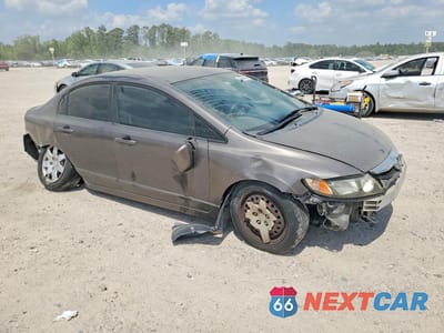 Czwarte zdjęcie samochodu z boku: 2010 HONDA CIVIC LX VIN:19XFA1F51AE082412 - miniatura