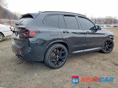 Trzecie zdjęcie samochodu z tyłu: 2022 BMW X3 M40I VIN:5UX83DP05N9J40845 - miniatura