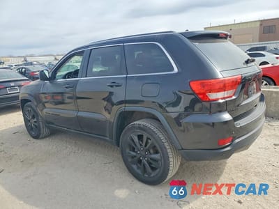Drugie zdjęcie samochodu z przodu: 2012 JEEP GRAND CHEROKEE LAREDO VIN:1C4RJFAG4CC333680 - miniatura
