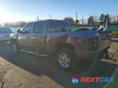 Drugie zdjęcie samochodu z przodu: 2012 CHEVROLET SILVERADO K1500 LT VIN:1GCPKSE70CF143641 - miniatura