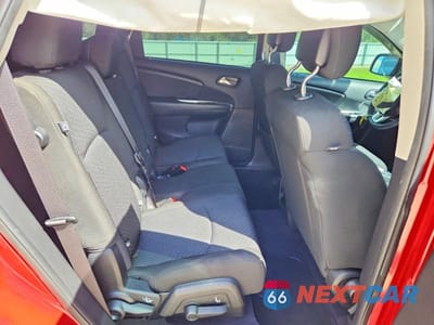 Zdjęcie 11 z 14 samochodu: 2018 DODGE JOURNEY SE VIN:3C4PDCAB4JT536118 - miniatura